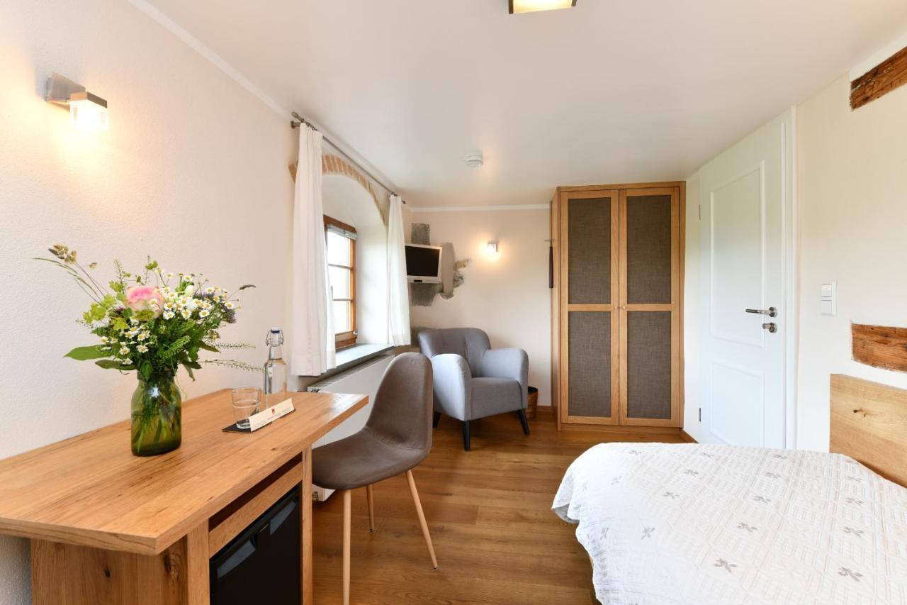 Hotel Montfort-Schloessle Lindau  Extérieur photo