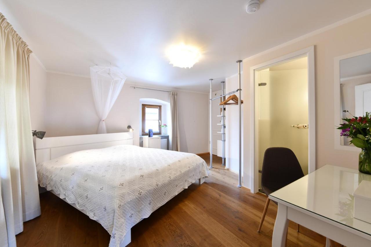 Hotel Montfort-Schloessle Lindau  Extérieur photo